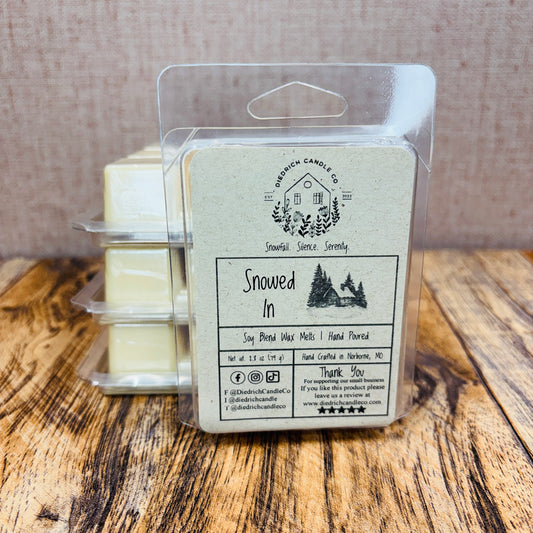 Snowed In | Hand Poured Scented Soy Candle
